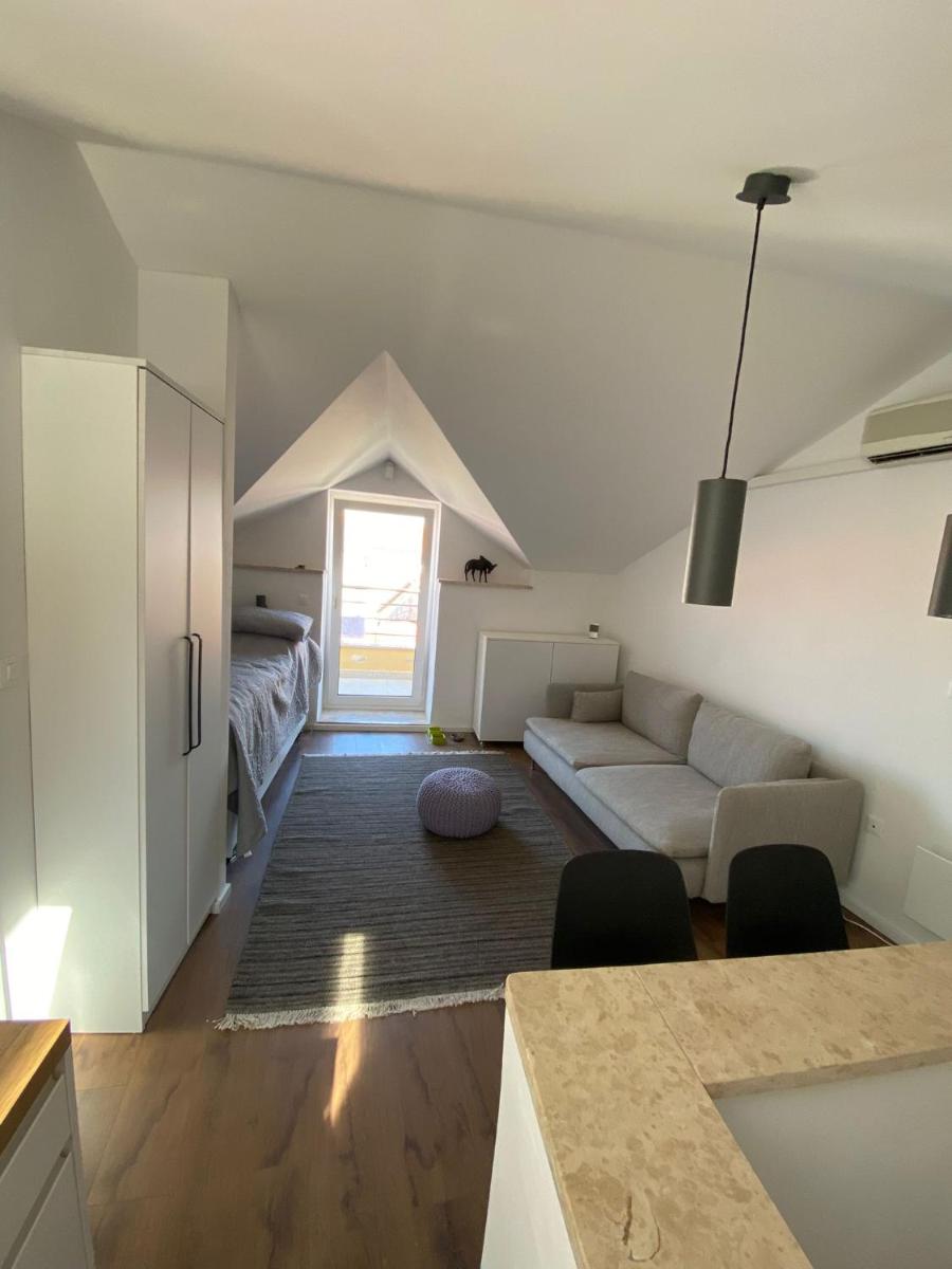SUN&MOON Design Studios KRK - Housity