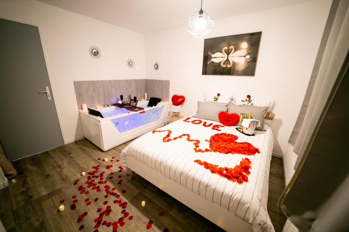 Kelys Residentiel Premium Jacuzzi - Housity
