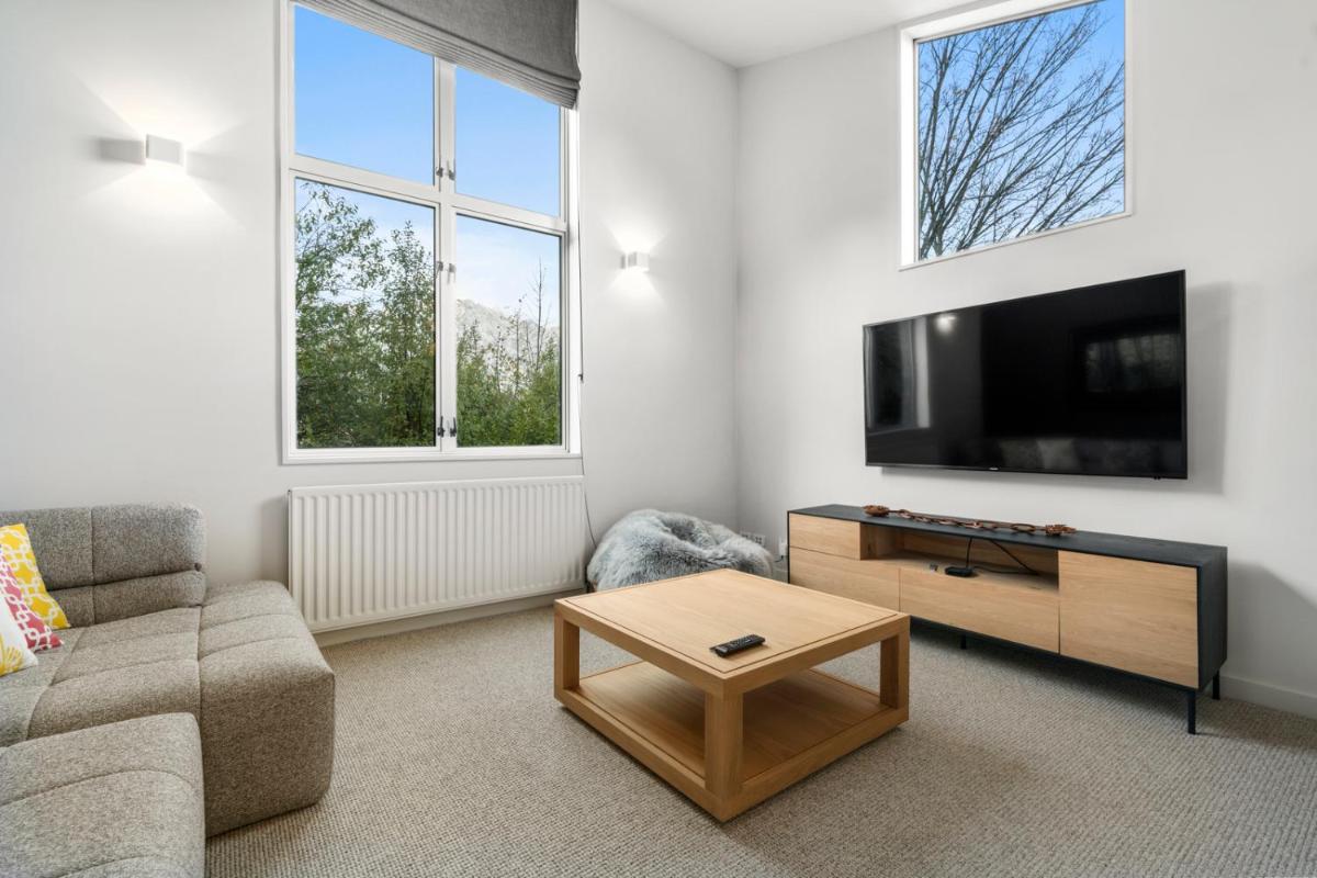 Suitetrails - A Stunning Stay - Queenstown Holiday Home