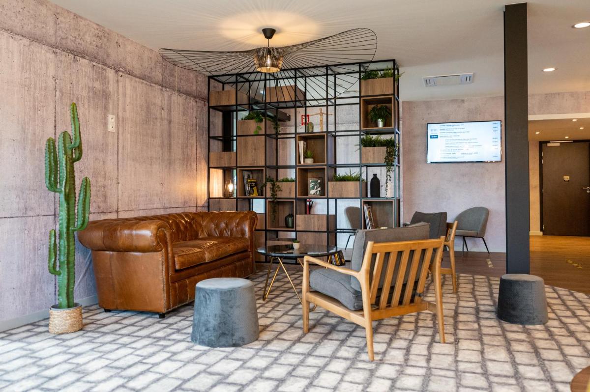 Kyriad Hotel Laval - Housity