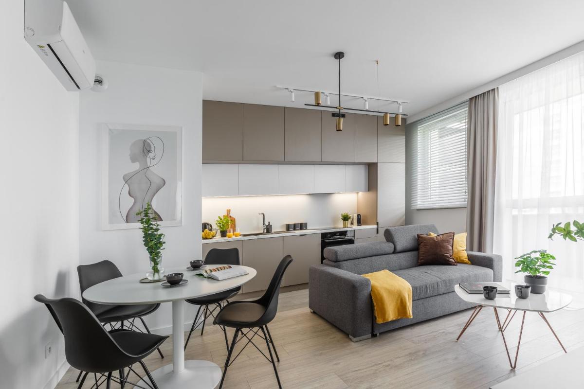 Emihouse Skyline Apartments - Housity