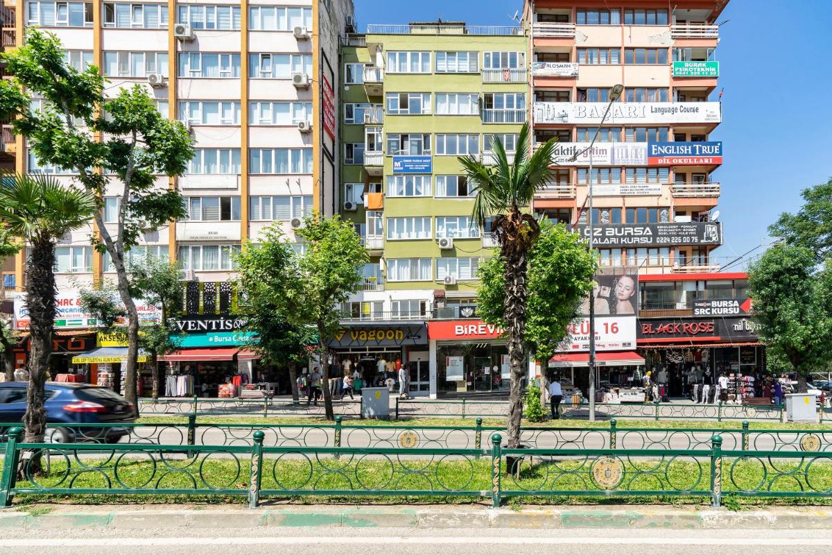 Downtown Bursa 2 bdrm apartment - Housity
