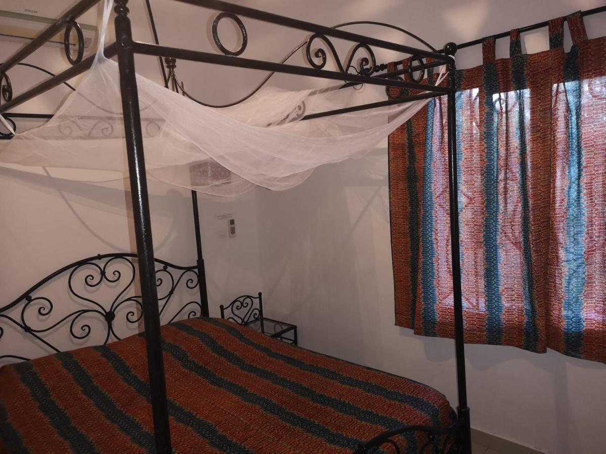 Keur Baboune - Housity
