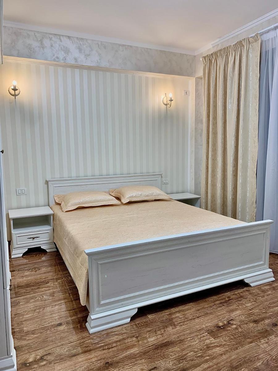 HolidayApartament IBO Mamaia-Nord - Housity