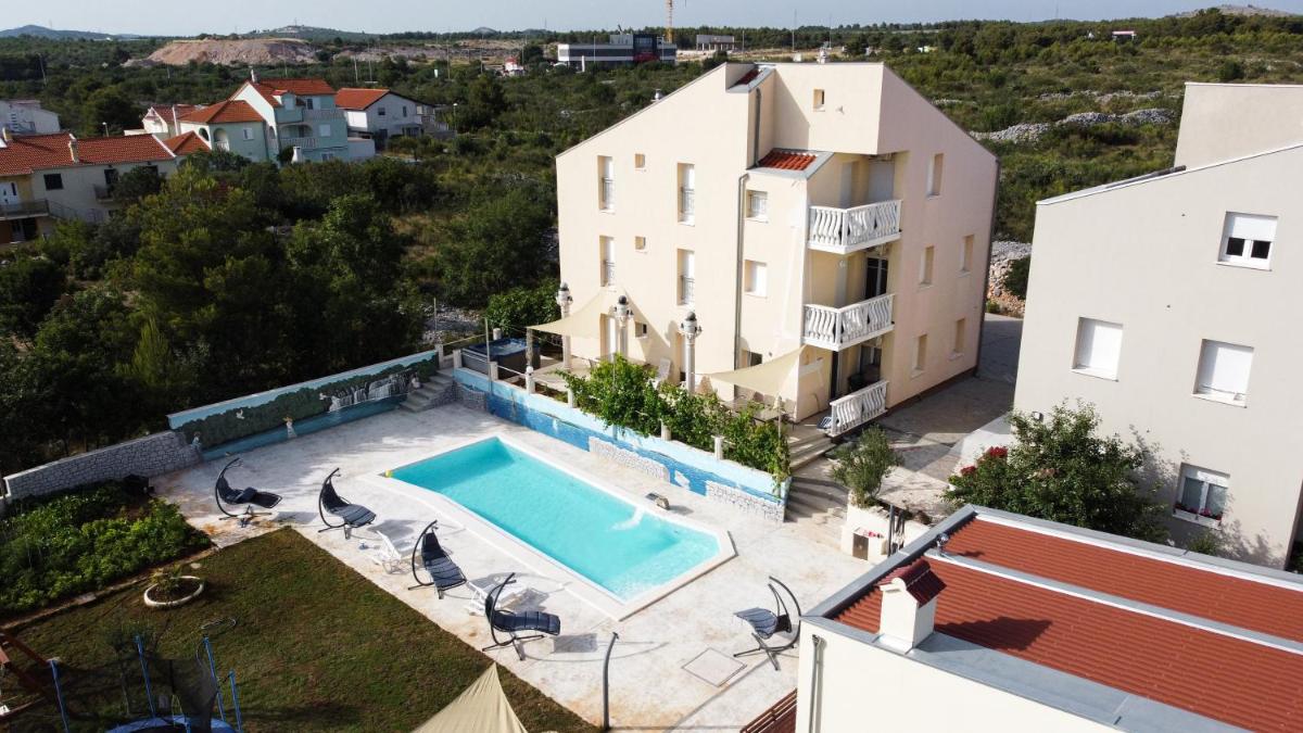 Apartmani Ivan V RELAX - Housity