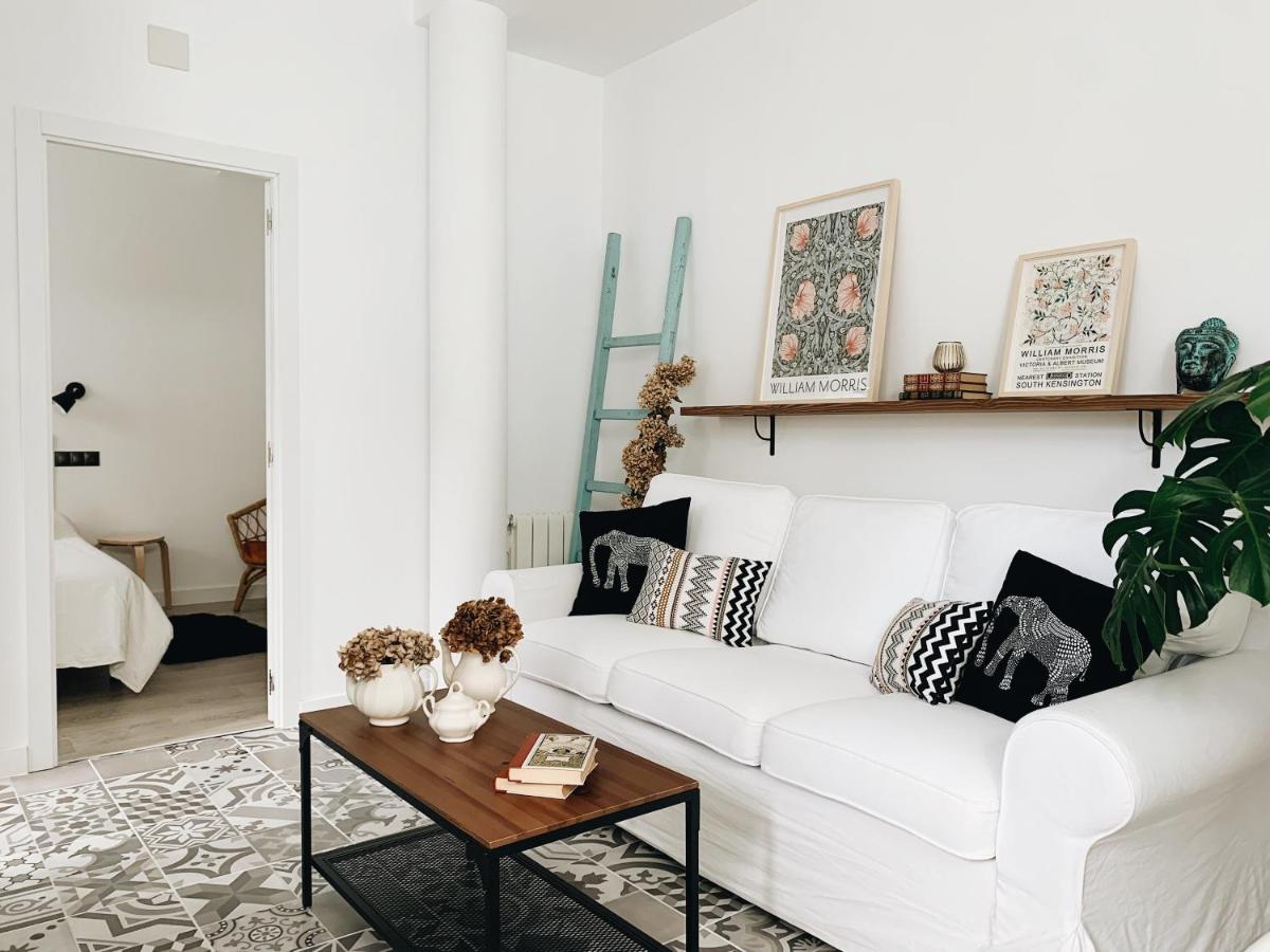 Estudio 33 - Housity