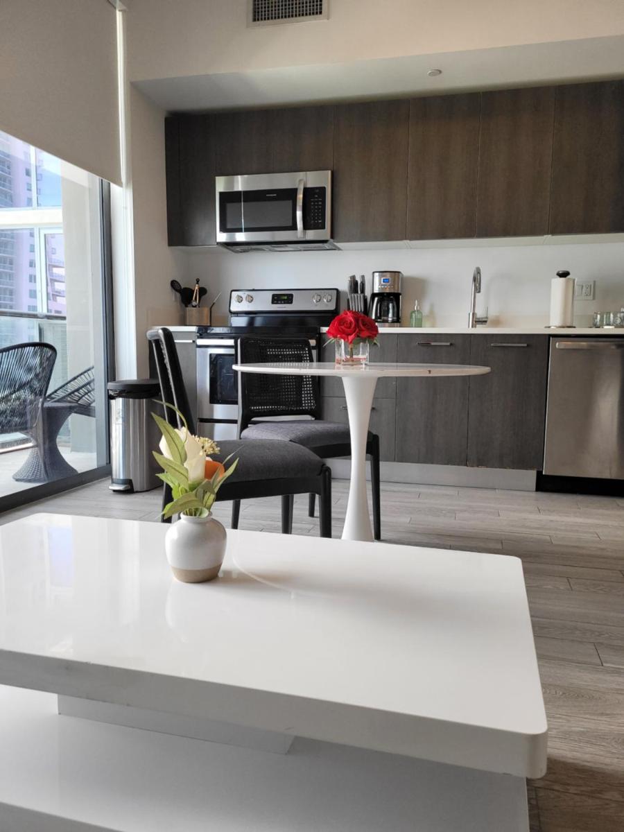 Suitetrails - Lovely Condo Unit
