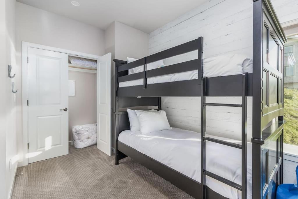 Kingfisher - Housity