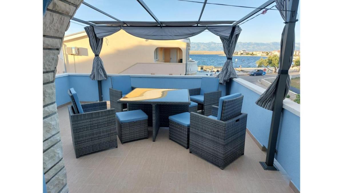 Blue Sea Vir Apartments - Housity