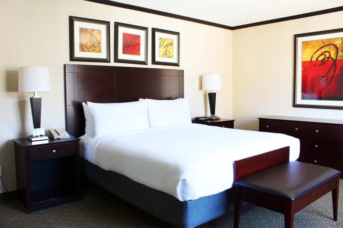 Hotel Burbank - Housity