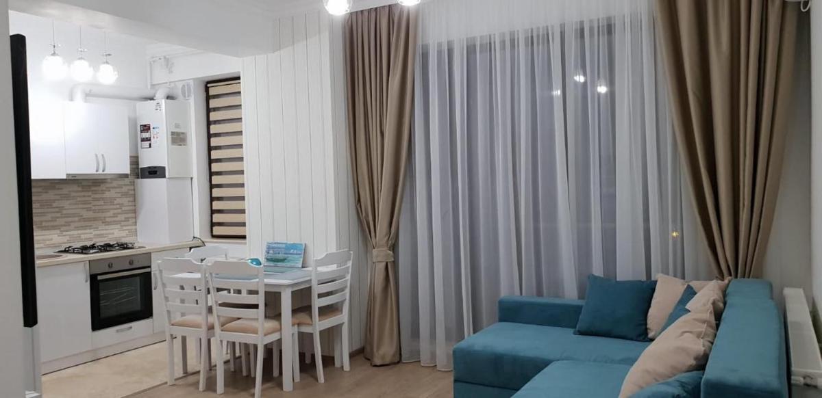 Apartament Laura Solid House Mamaia - Housity