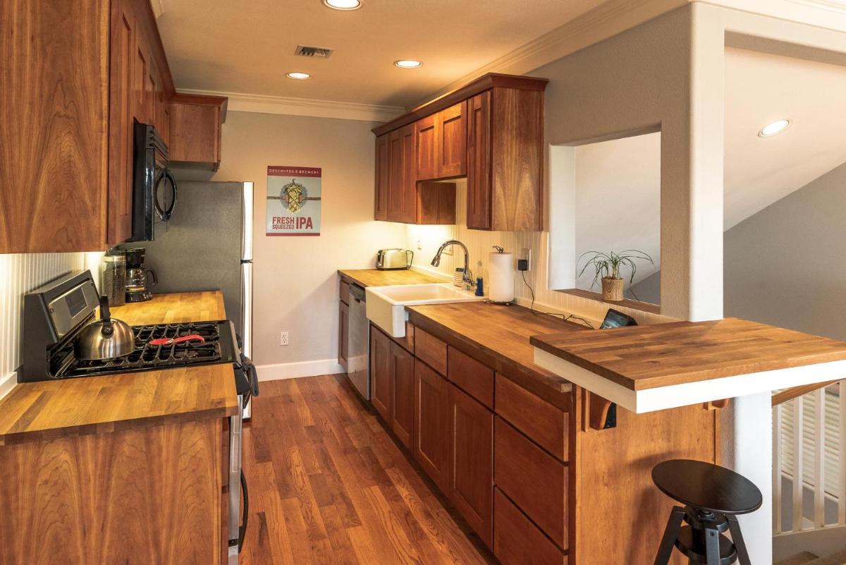 Deschutes Nest - Housity