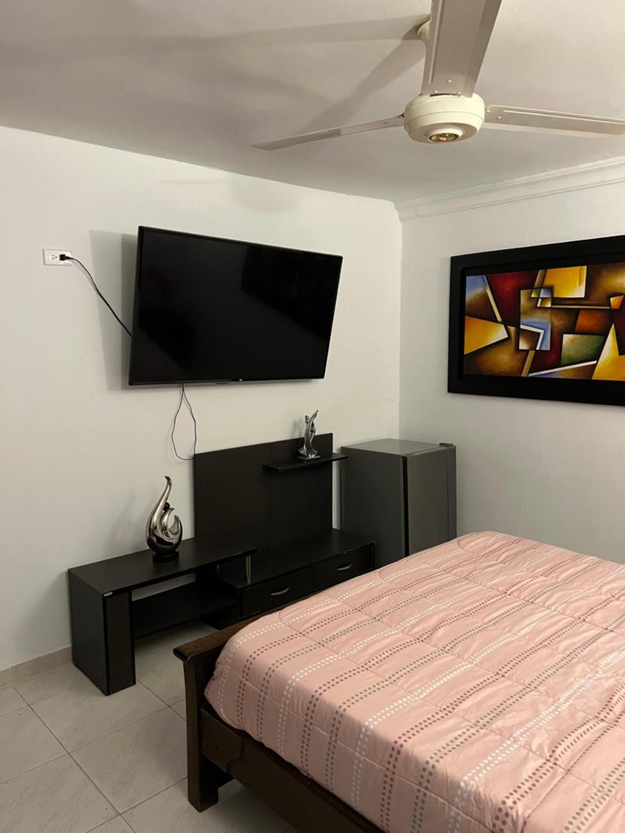 Independent room for rent in exclusive place - Housity