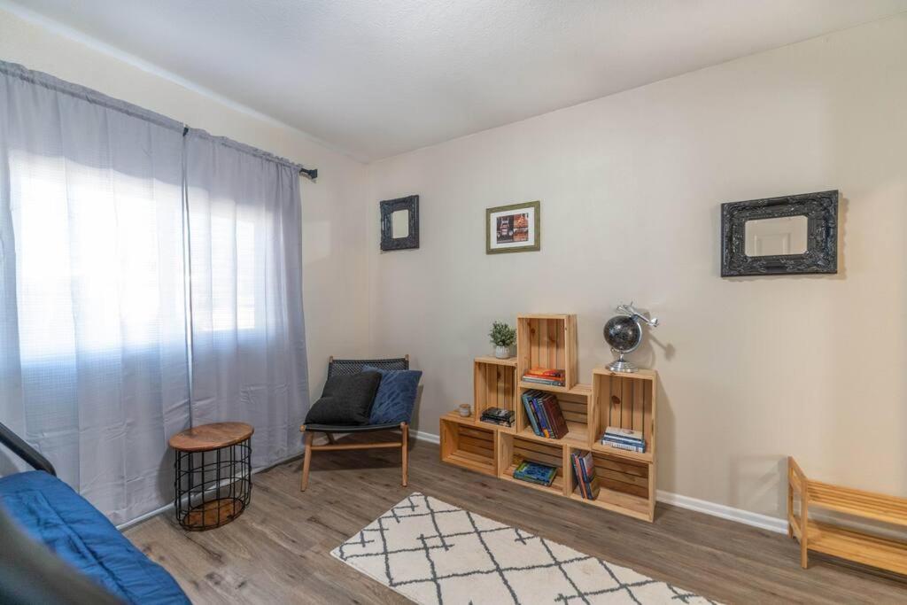 Mojave Diamond in the Rough! - Housity