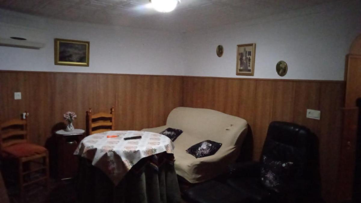 Miguel y Rosa Lúcar - Housity