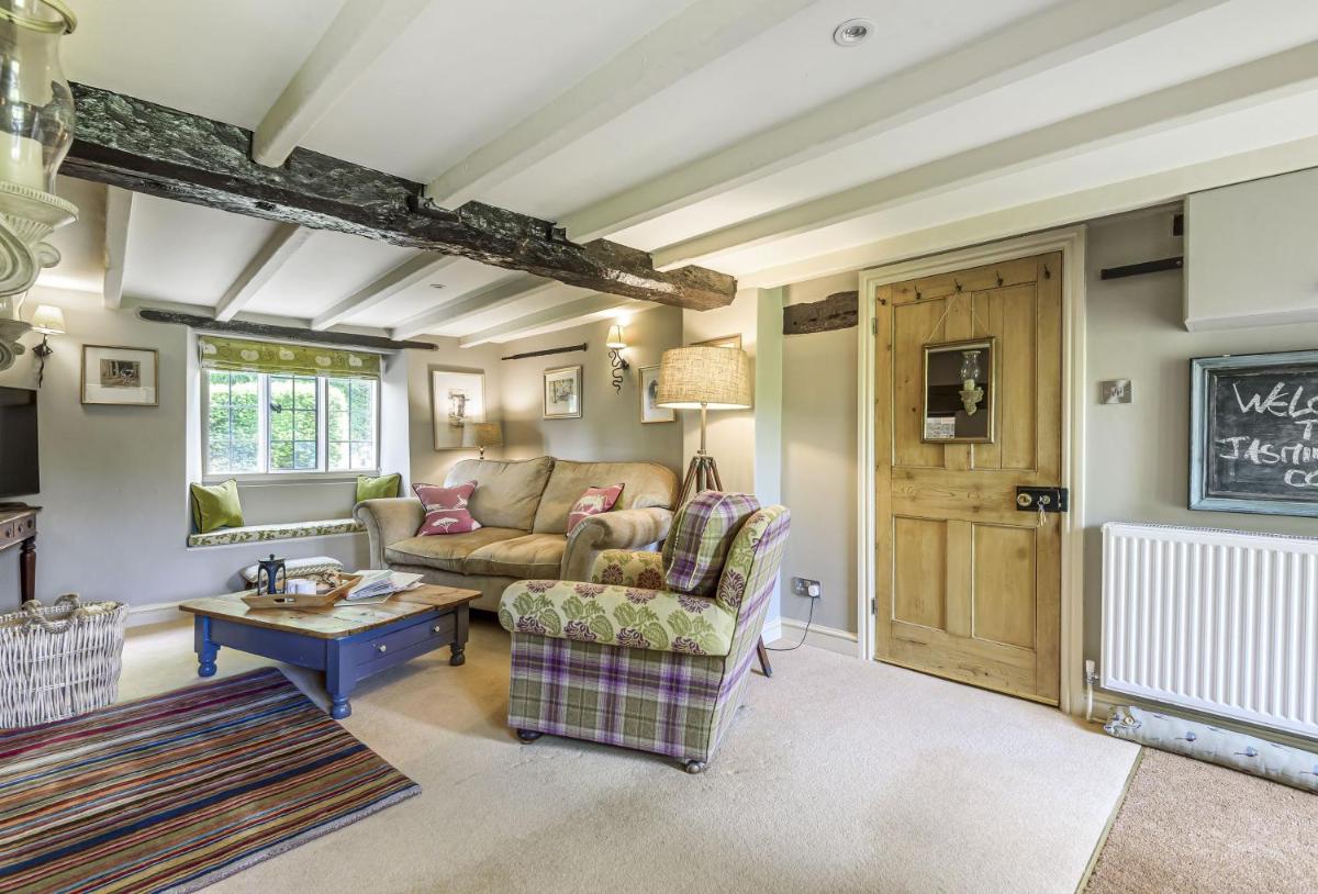 Jasmine Cottage - Housity