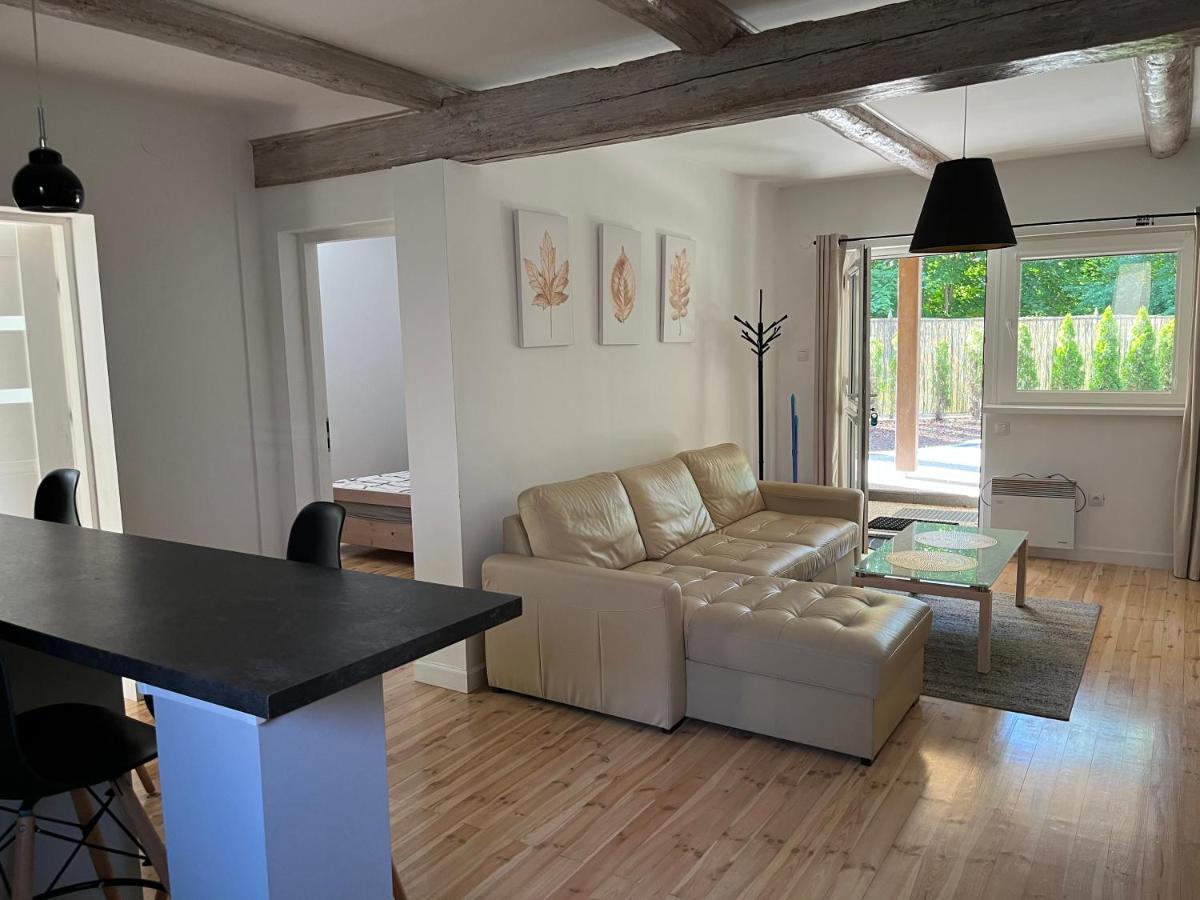 Apartamenty We Młynie - Housity