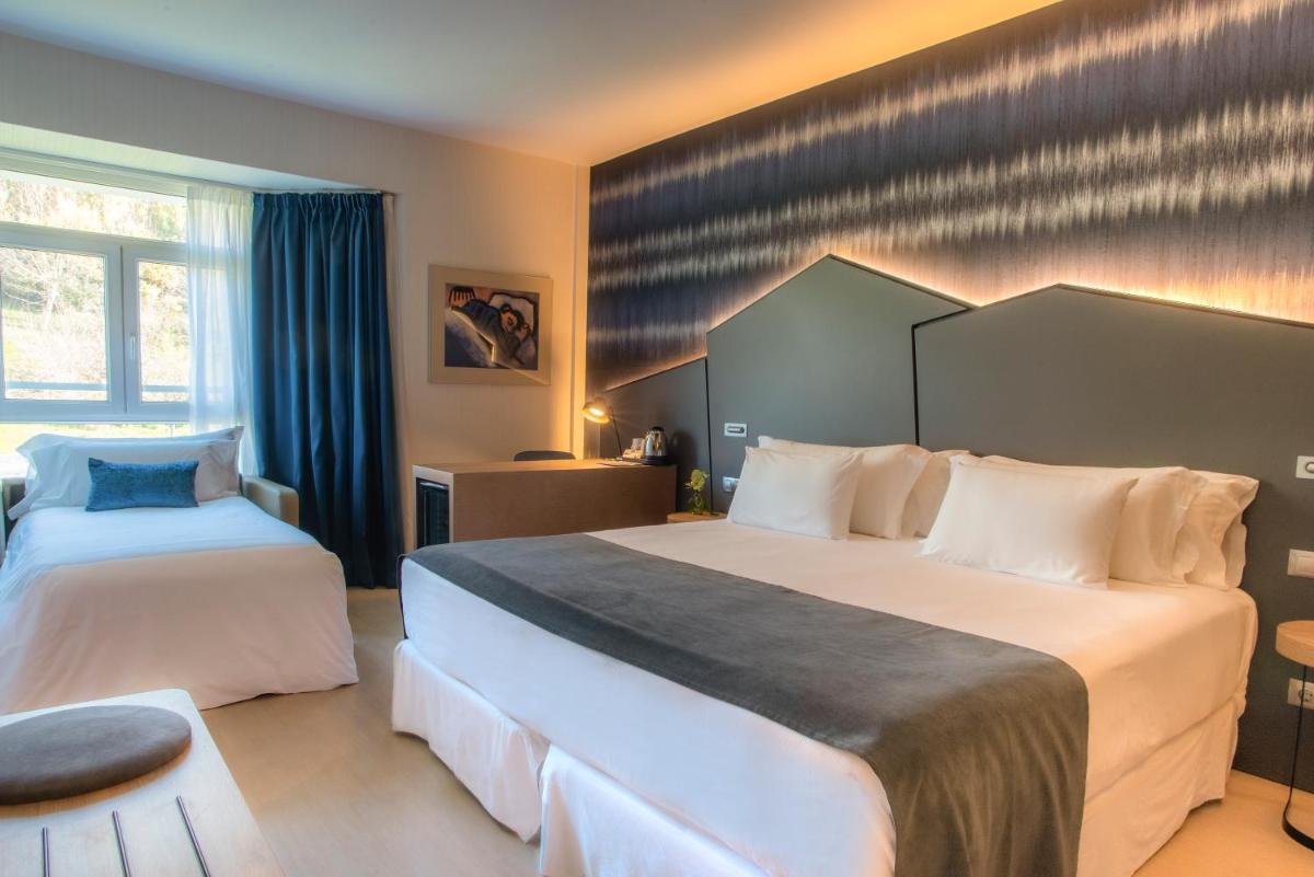 Cama o camas de una habitación en Barceló Costa Vasca