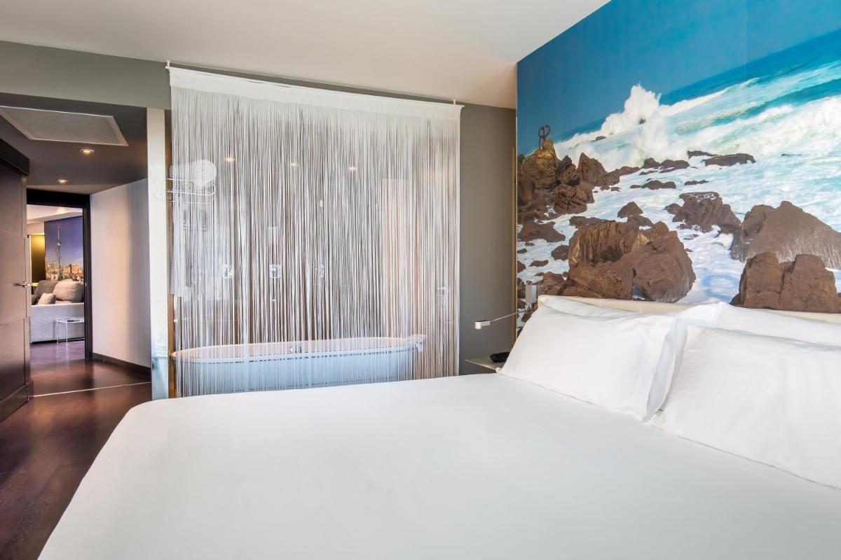 Cama o camas de una habitación en Barceló Costa Vasca