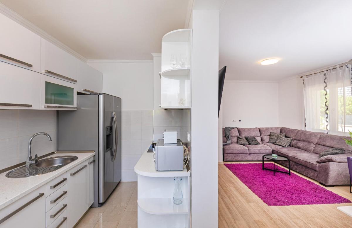 Holiday home Basca - Housity