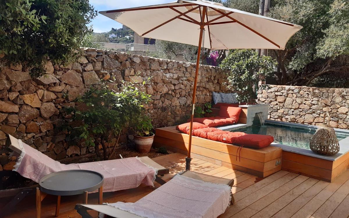 Maison 2 chambres et piscine chauffée entre L'Ile Rousse et Monticello - Housity