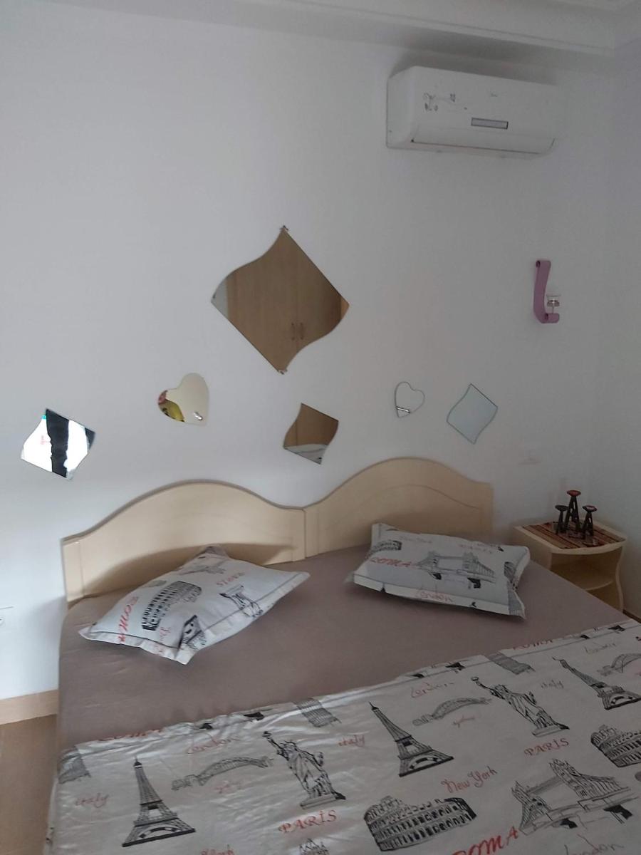 Suitetrails - Appartement 1ch Romantique Vue sur Piscine