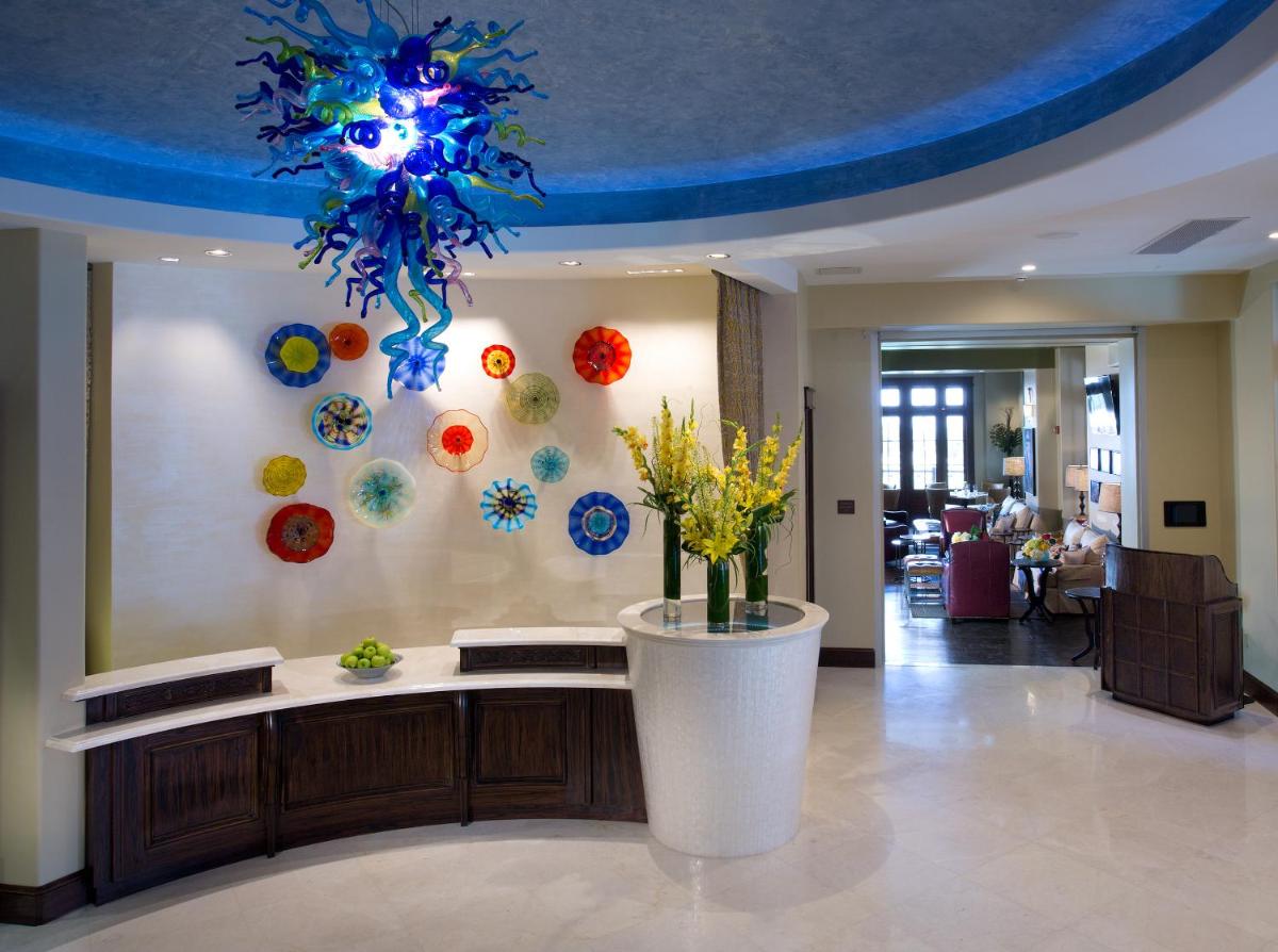 The Pearl Hotel - Housity