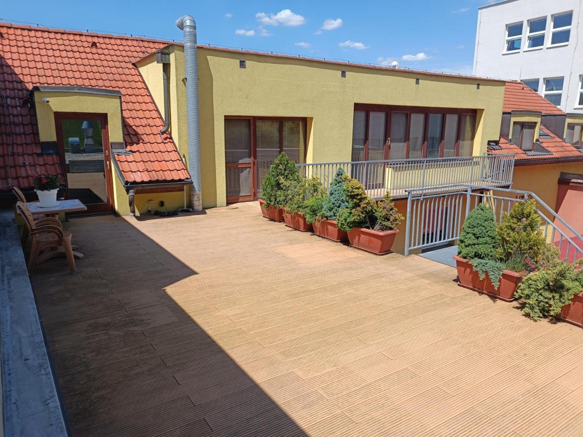 Apartmán v centru Luhačovic - Housity
