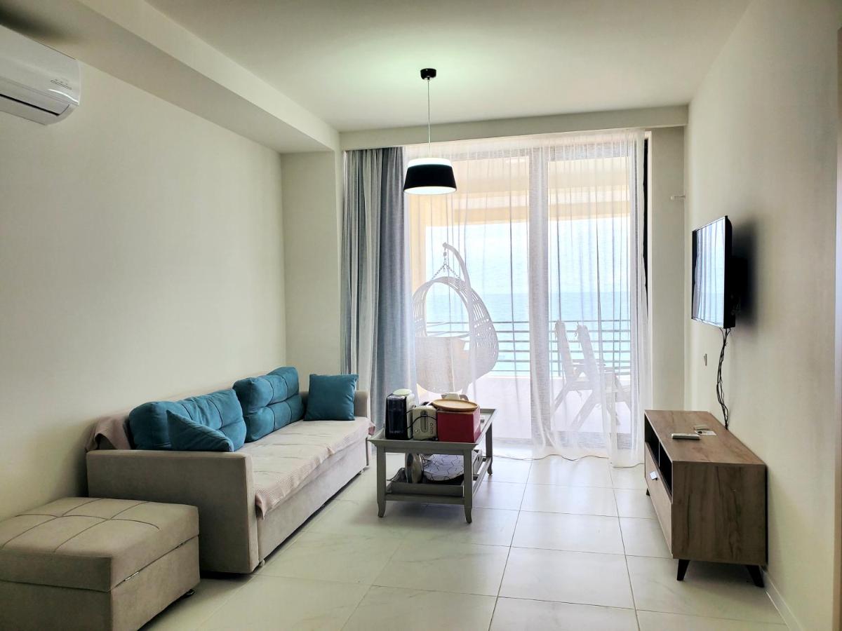 Beach House Gonio - Housity