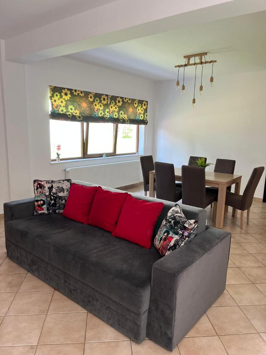 Vila 7 Predeal - Unique location in the forest - Housity