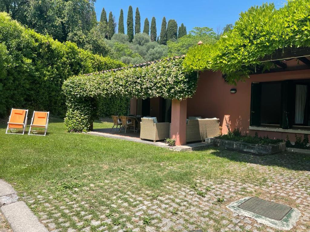 Garda Golf Country Chic Home - Housity