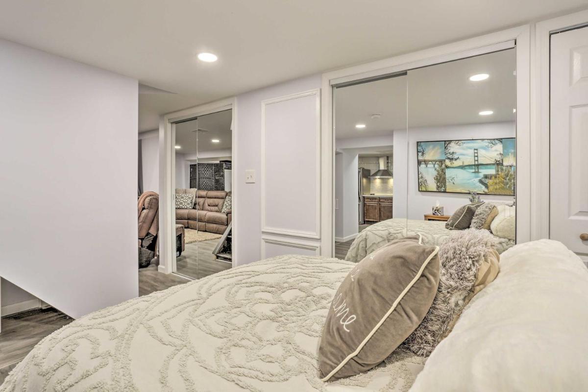 Saddle Brook Studio with Patio - Near NYC! - Housity