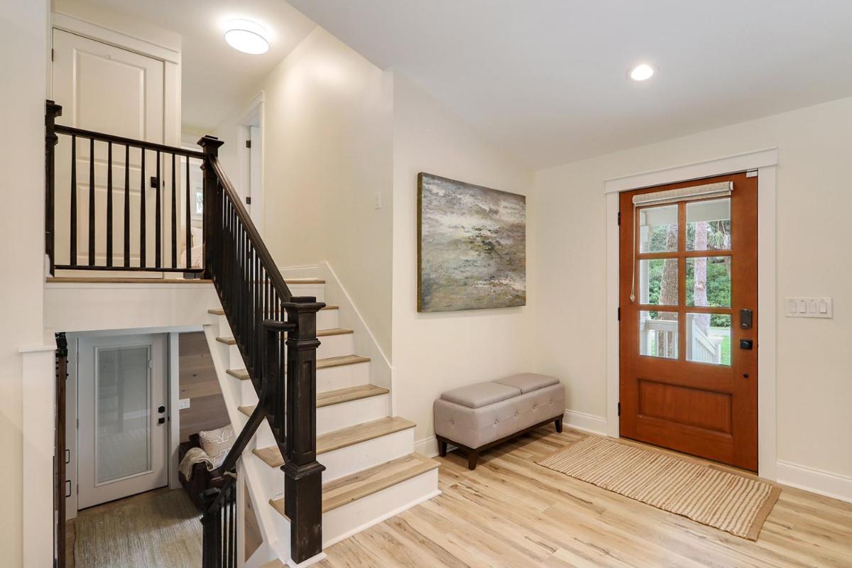2 Laurel Lane - Housity