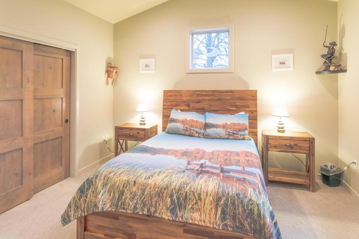 Pine Post Lodge - Housity
