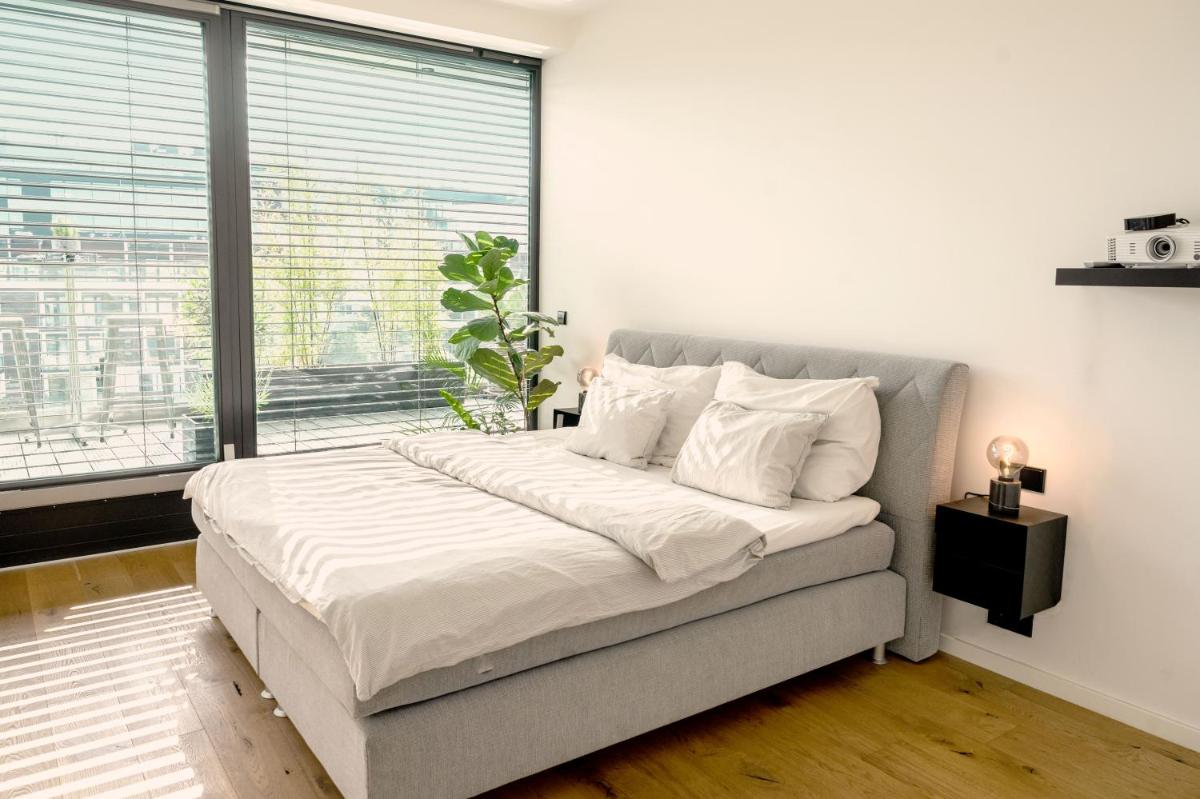 Suitetrails - Penthouse on the River