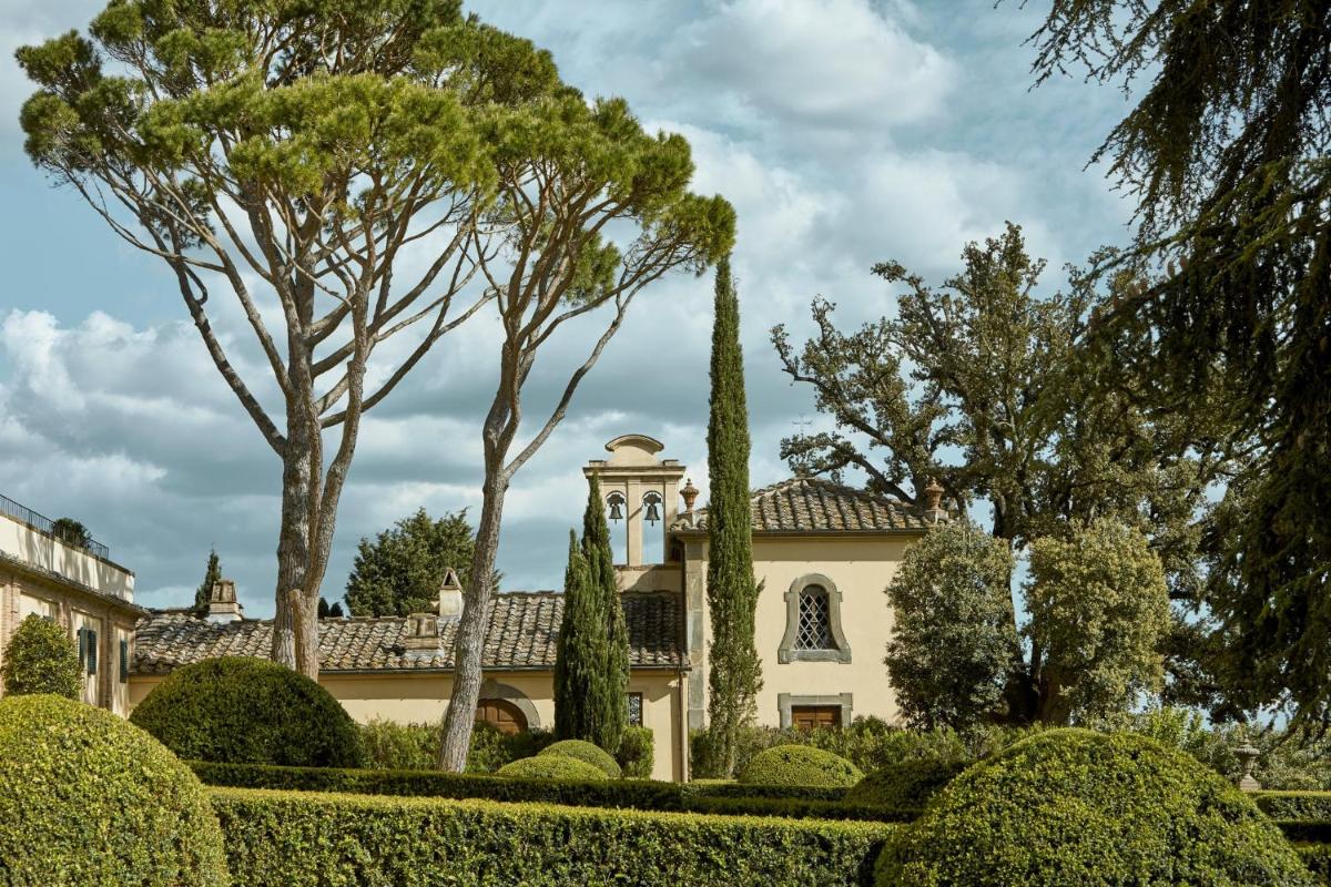 COMO Castello Del Nero - Housity