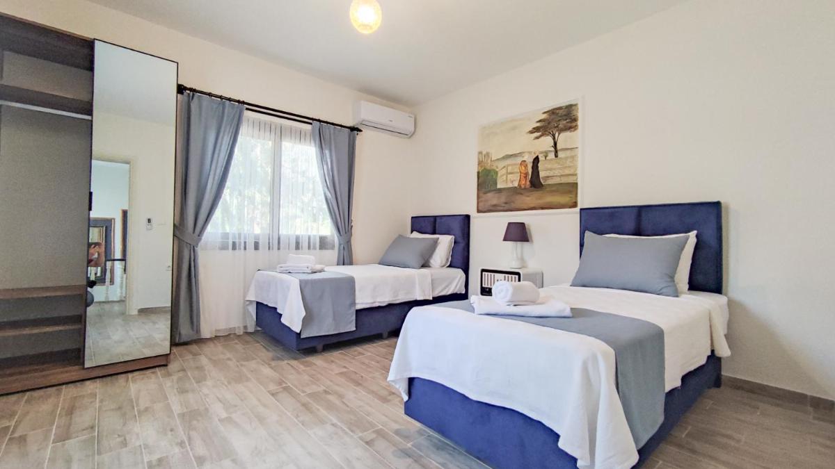 YATAGAN MANOR - Housity