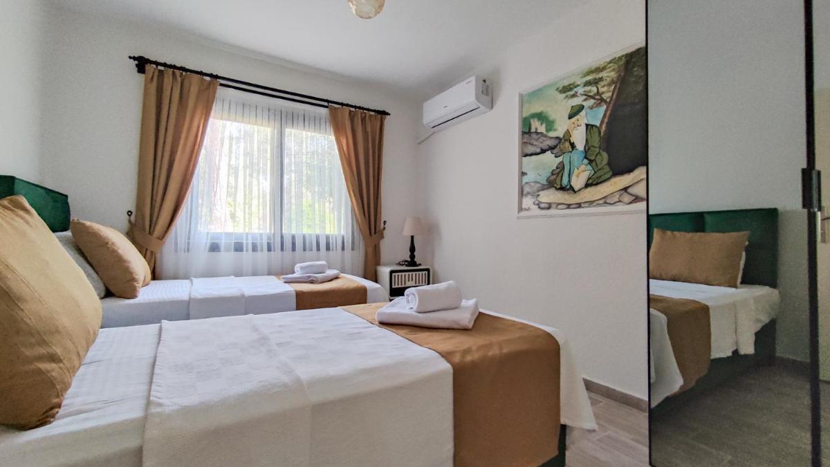 YATAGAN MANOR - Housity