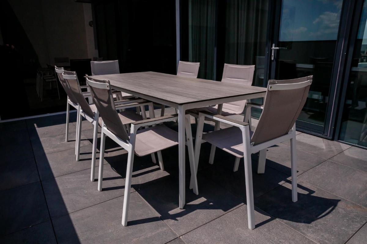 Novum Aparthotel - Housity