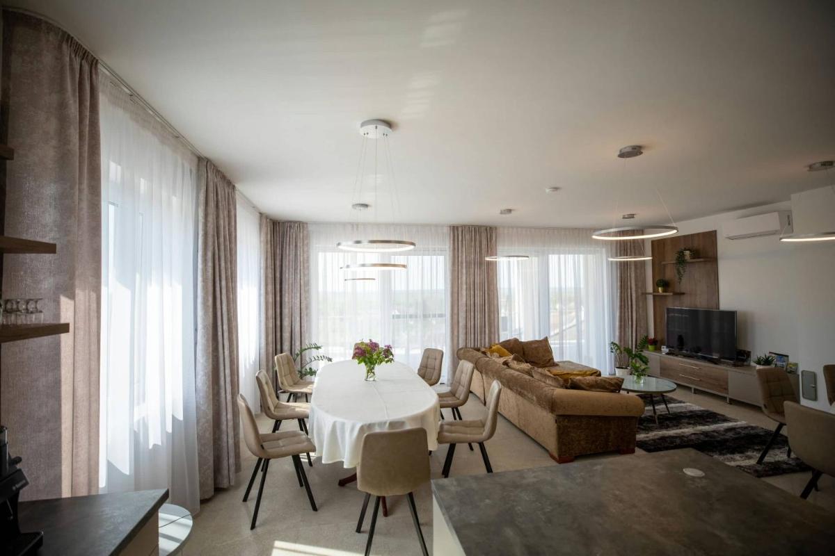 Aszúvilág Rezidencia with Sauna & Jacuzzi - Housity