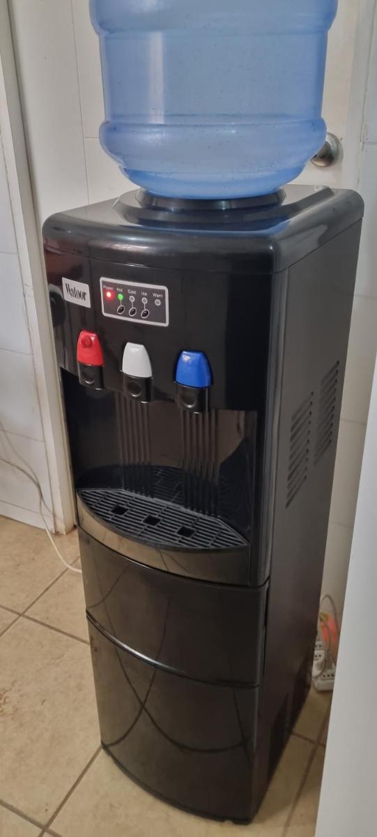HABITACION PRIVADA para 2 o 4 personas a pasos Av San Juan con ESTACIONAMIENTO y DESAYUNO - Housity