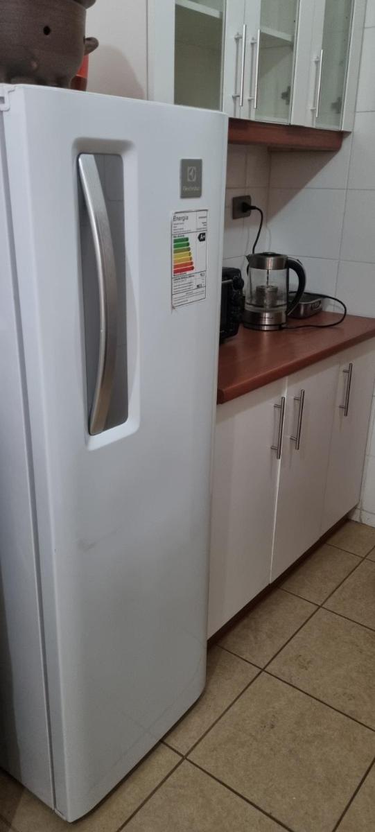 HABITACION PRIVADA para 2 o 4 personas a pasos Av San Juan con ESTACIONAMIENTO y DESAYUNO - Housity