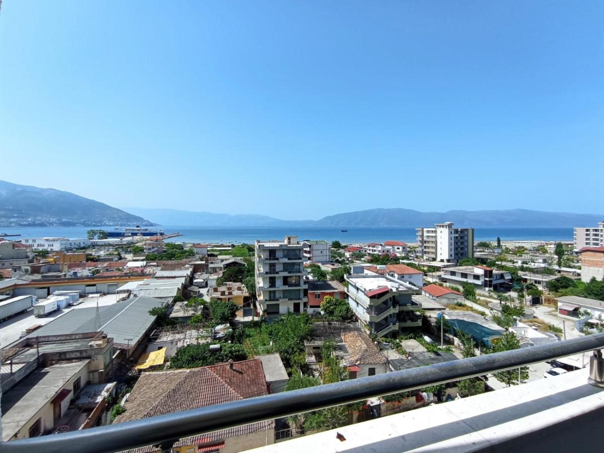 TreA Accomodations - Despacito Port Side - Hizvo
