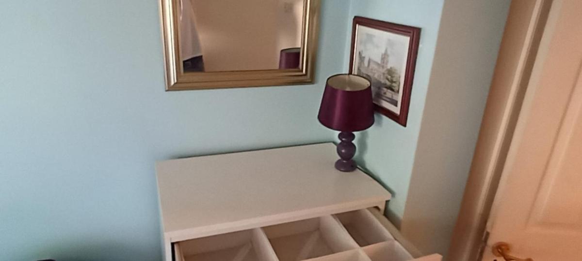 Room with saloon and kitchen - Housity