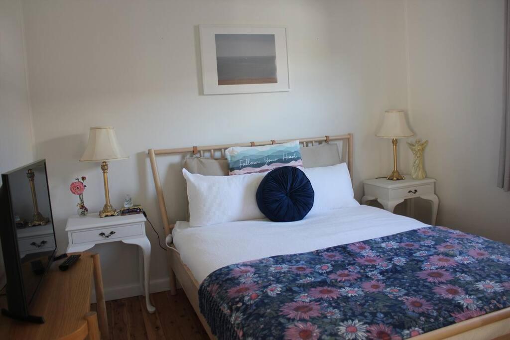 Magical Minna - Fully furnished riverside 2BR Apt near Kiama - Housity