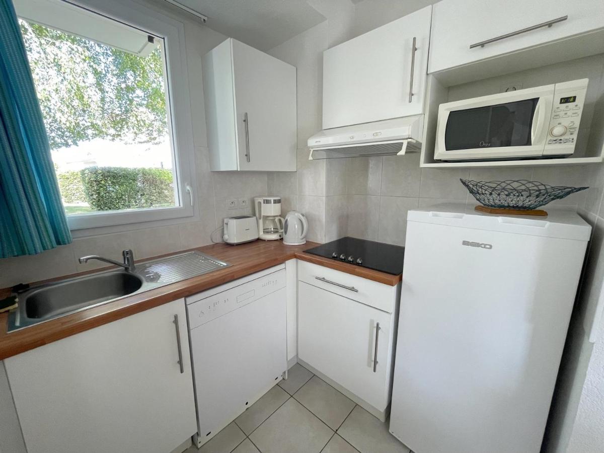 Charmante maisonnette avec piscine, 2 chambres, terrasse privée et parking - Saint-Brevin-les-Pins - FR-1-364-118 - Housity