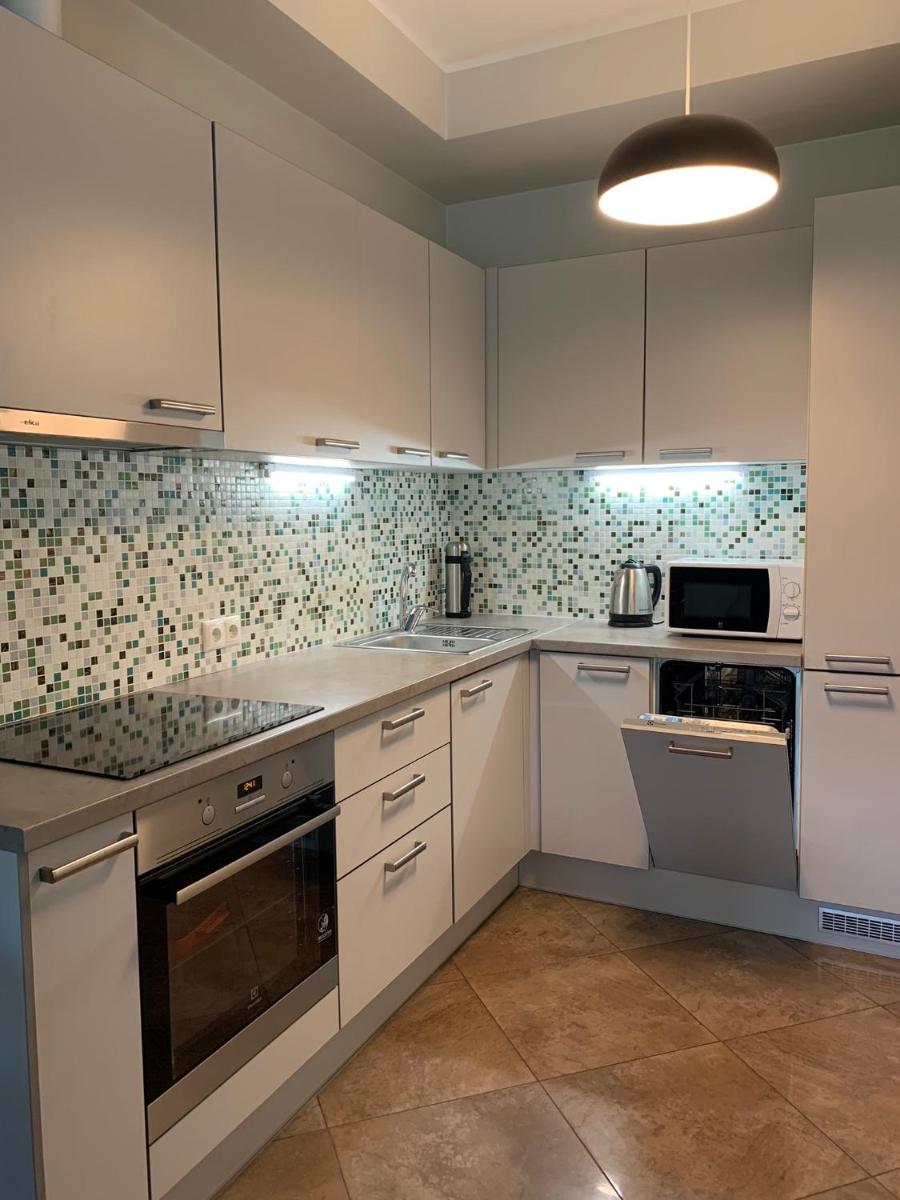 Sunset Residence - 5 min to the beach! - Housity