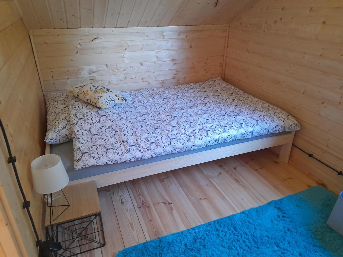 Domek Na Winklu - Housity