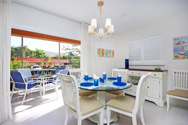 Sanibel Arms D1 - Housity