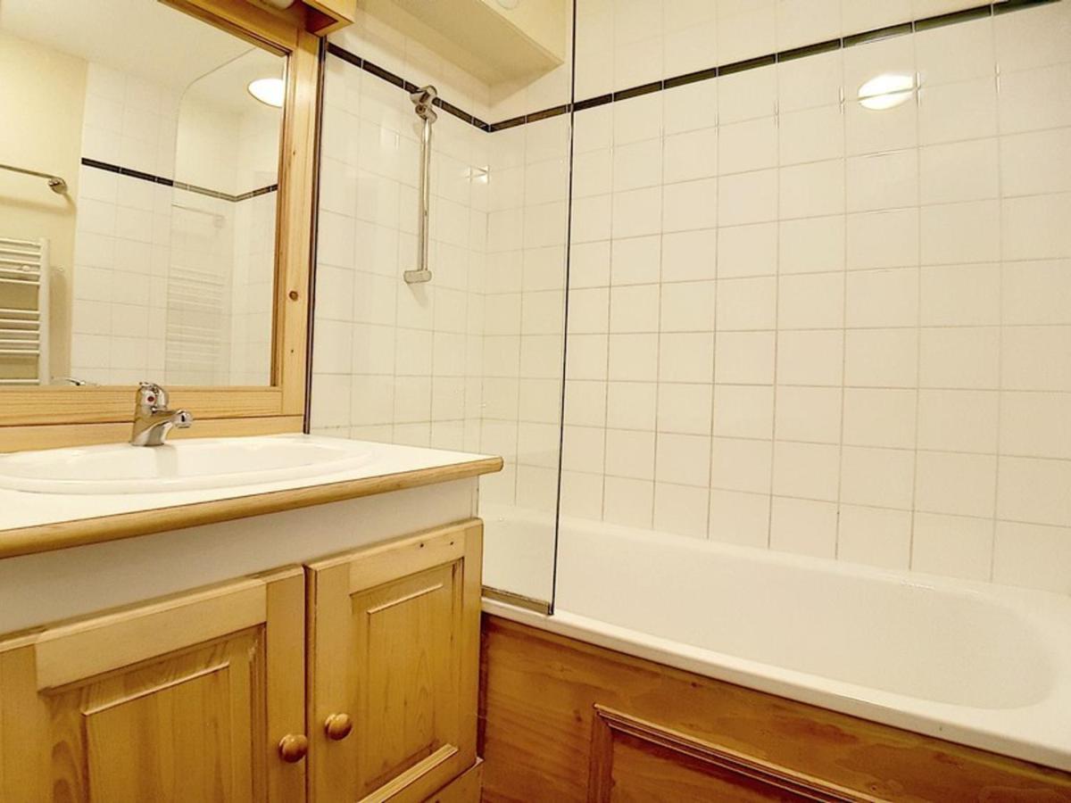 Appartement skis aux pieds avec balcon exposé sud, 2 pièces, 4 pers., quartier animé des Bruyères - FR-1-344-904 - Housity